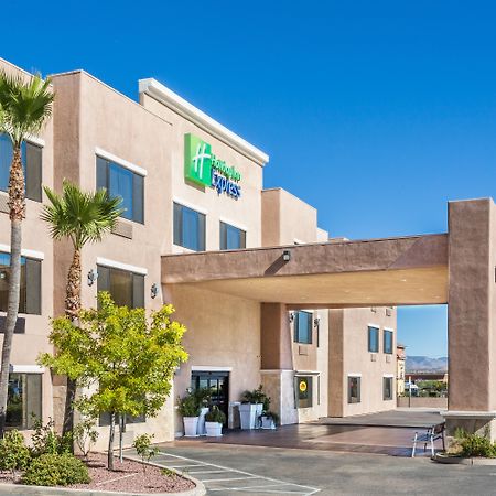 Holiday Inn Express Hotel & Suites Nogales By Ihg Exterior photo