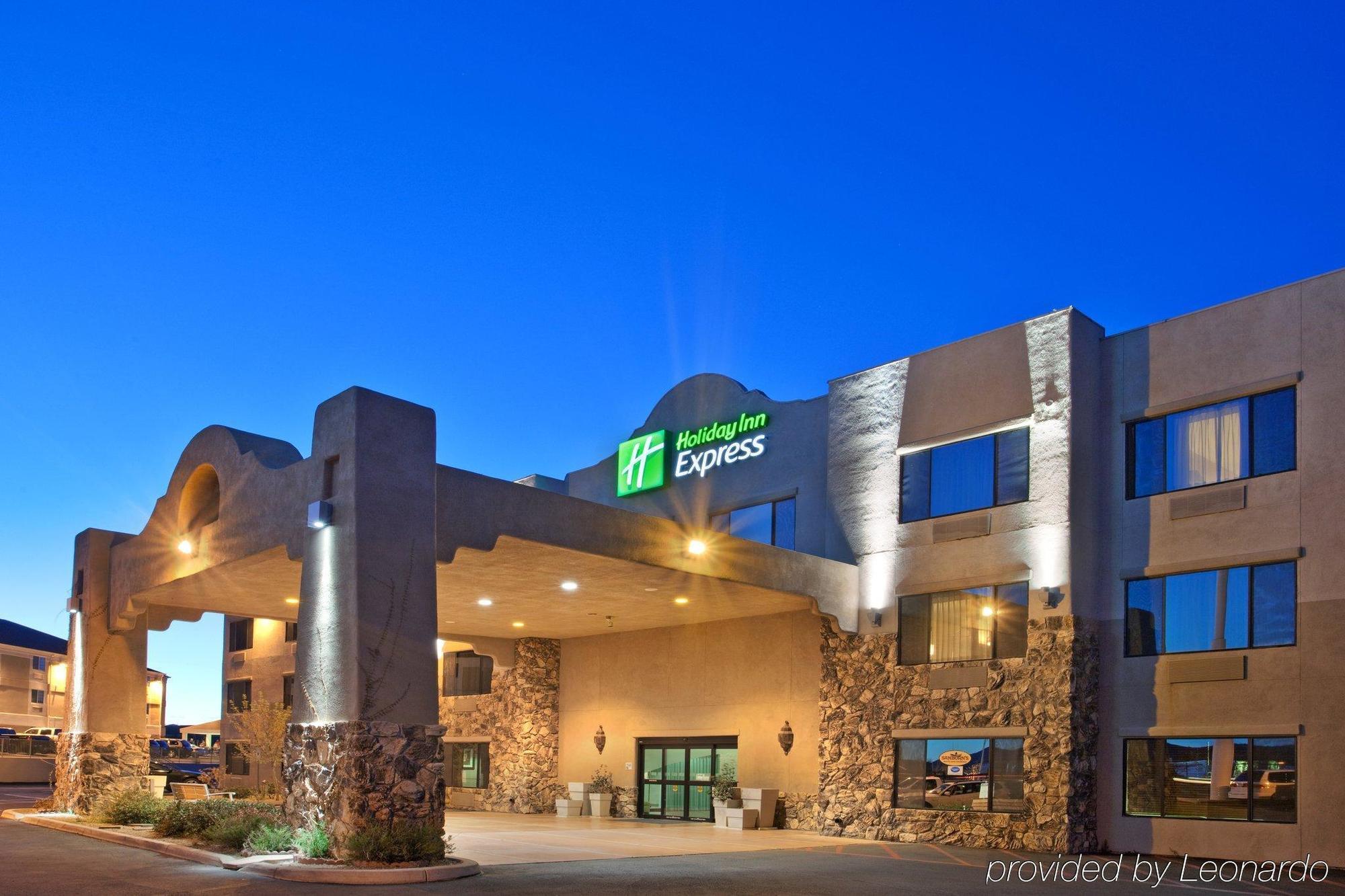 Holiday Inn Express Hotel & Suites Nogales By Ihg Exterior photo